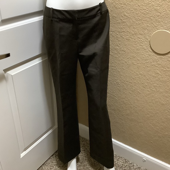 🛑 Ann Taylor Petite Signature Fit Brown Slacks (Size 4P) - Picture 2 of 5
